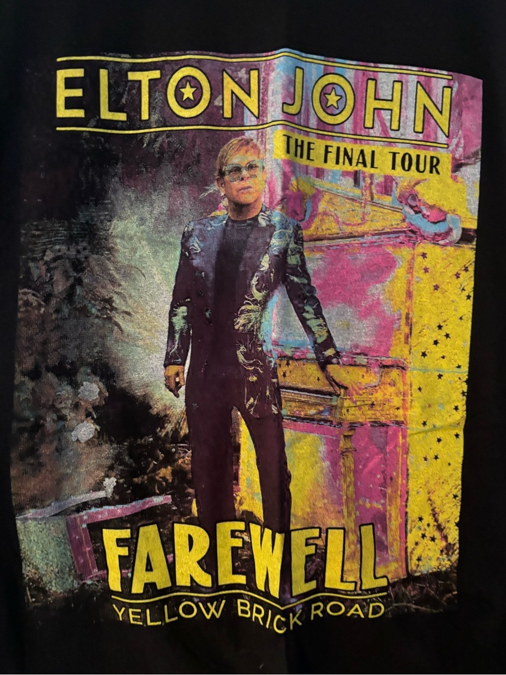 Elton John’s 2023 Farewell Tour T-Shirt in Black 100% cotton Fruit of the Loom